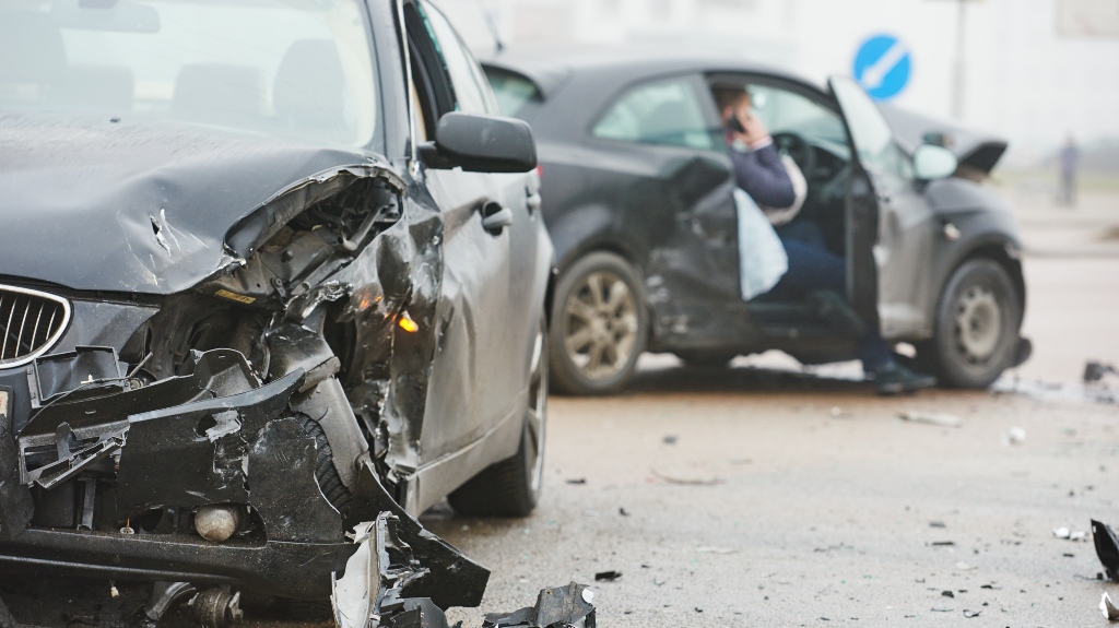accident between two vehicles